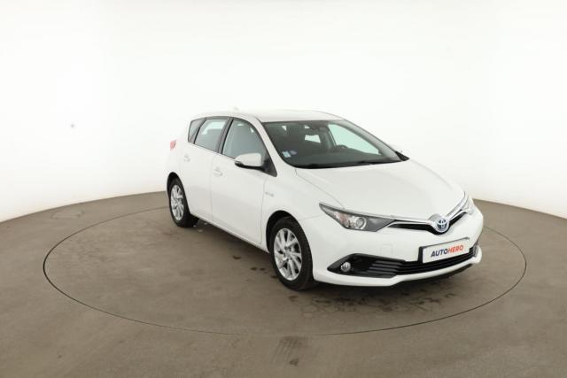 Toyota Auris image 5