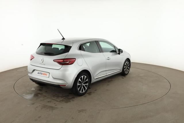 Renault Clio image 8