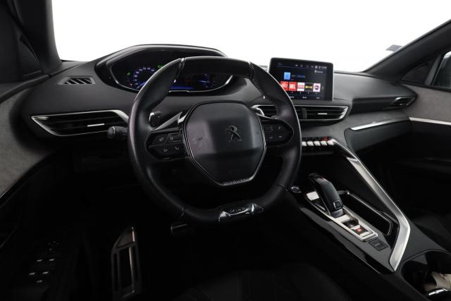 Peugeot 3008 image 3