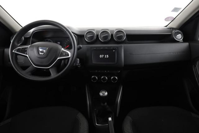 Dacia Duster image 1