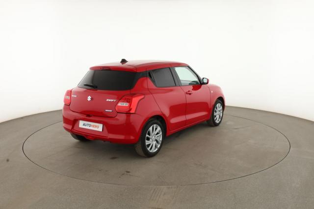 Suzuki Swift image 8
