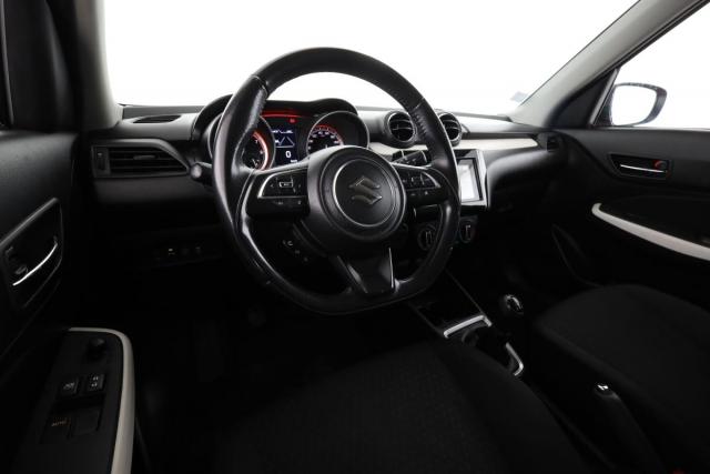 Suzuki Swift image 3