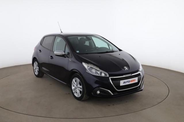 Peugeot 208 image 6