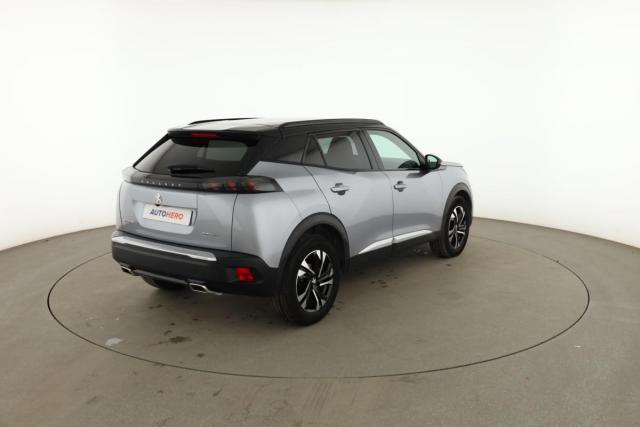 Peugeot 2008 image 3