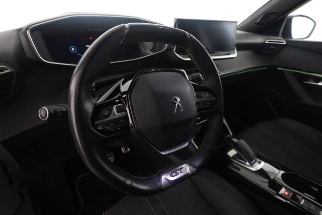 Peugeot 2008 image 5