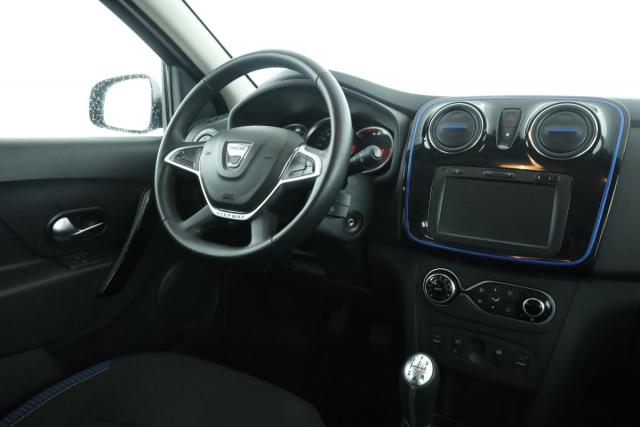 Dacia Sandero Ii image 2