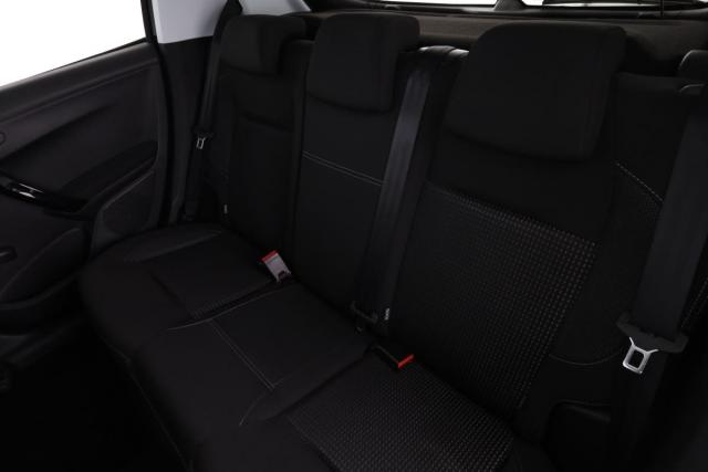 Peugeot 208 image 3