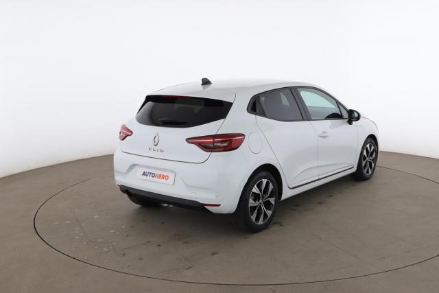 Renault Clio image 8
