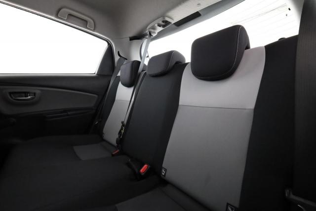 Toyota Yaris image 9