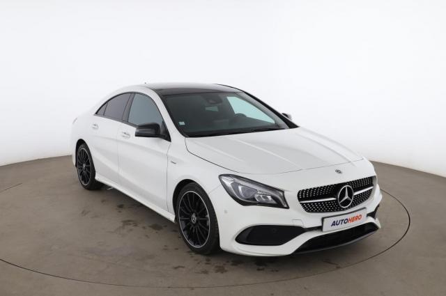 Mercedes Benz Cla image 8