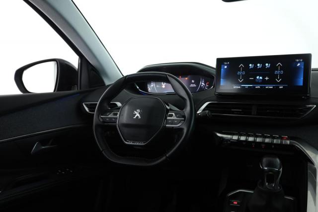 Peugeot 5008 image 9