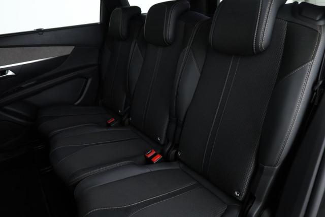 Peugeot 5008 image 5