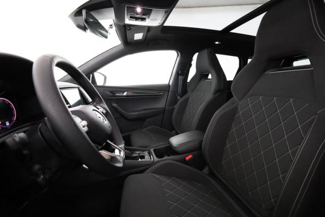 Skoda Karoq image 4