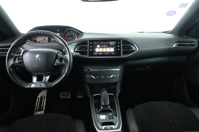 Peugeot 308 image 8