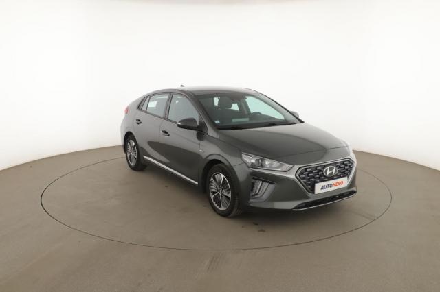 Hyundai Ioniq image 2