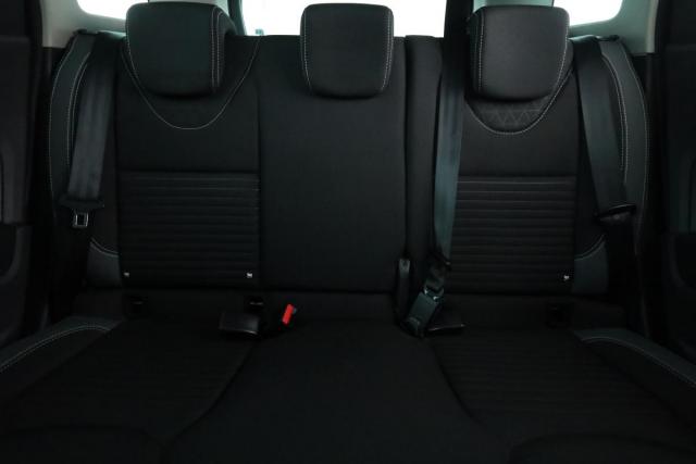 Renault Clio Estate image 1