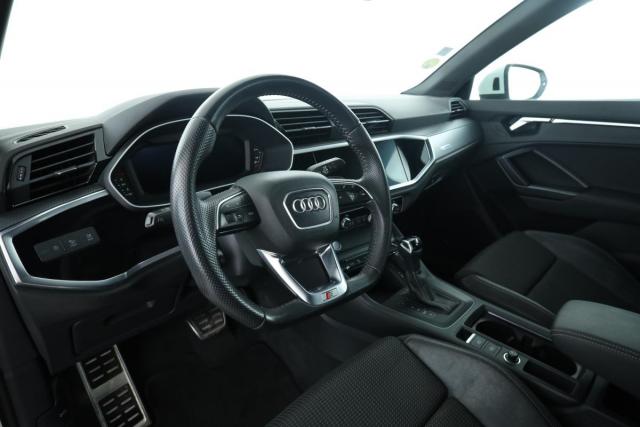 Audi Q3 image 9