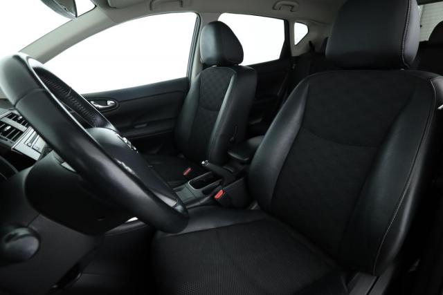 Nissan Pulsar image 8