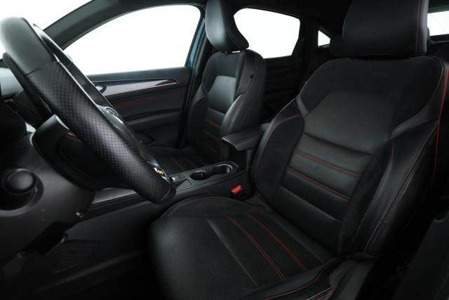 Renault Arkana image 1