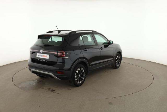 Volkswagen T-Cross image 1