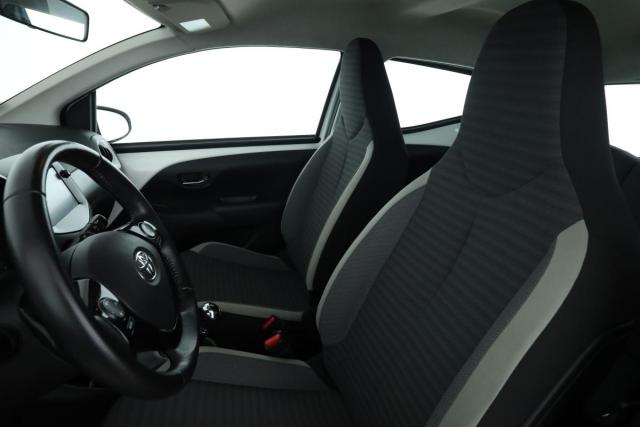 Toyota Aygo image 8