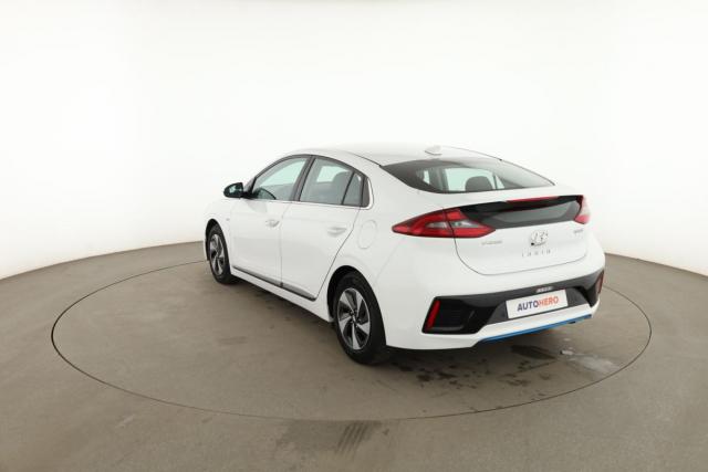 Hyundai Ioniq image 7