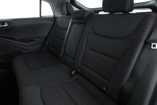 Hyundai Ioniq image 3
