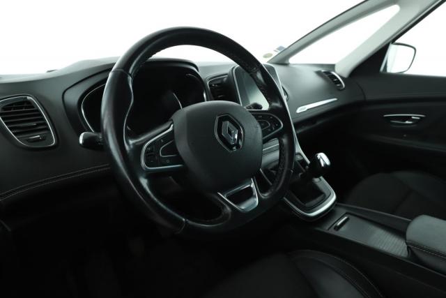Renault Grand Scénic image 2