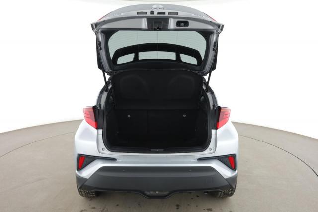Toyota C-Hr image 6
