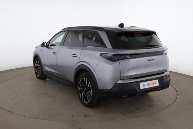Peugeot 5008 image 1