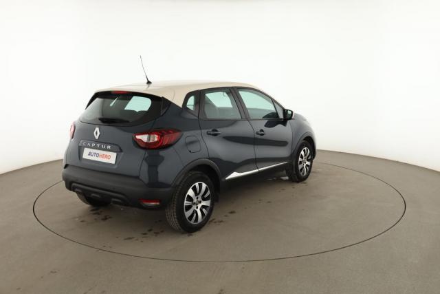 Renault Captur image 9