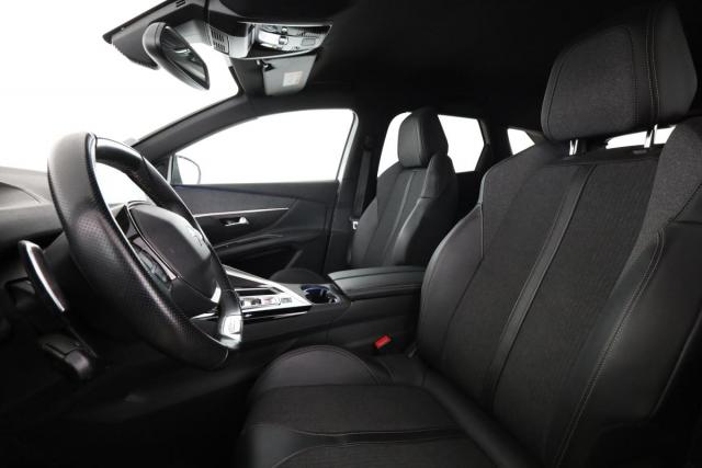 Peugeot 3008 image 6
