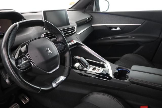 Peugeot 3008 image 1