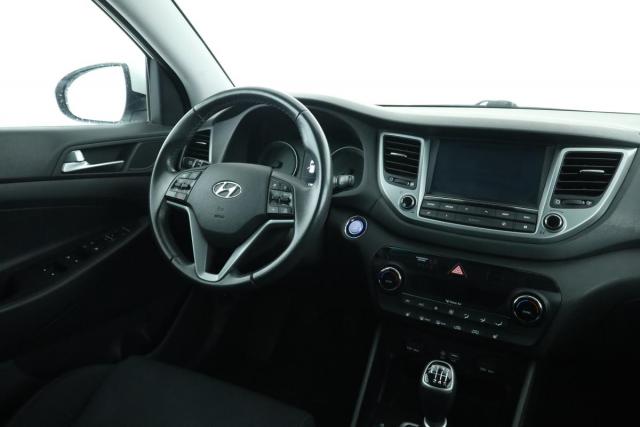 Hyundai Tucson image 9