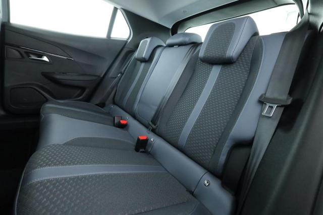 Peugeot 2008 image 4
