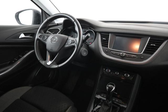 Opel Grandland X image 2