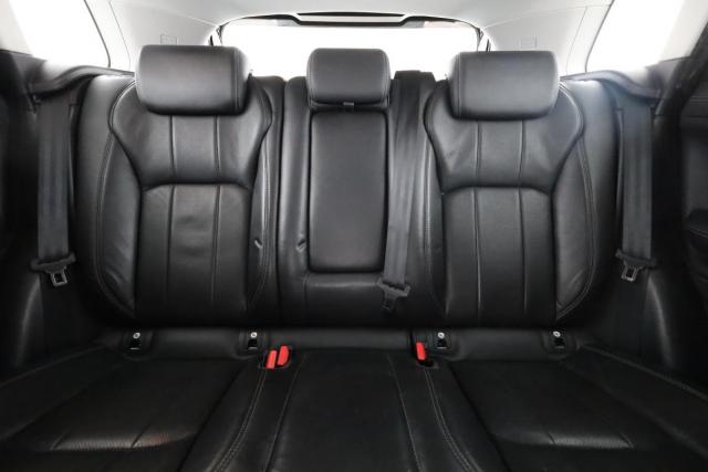 Land Rover Range Rover Evoque image 8