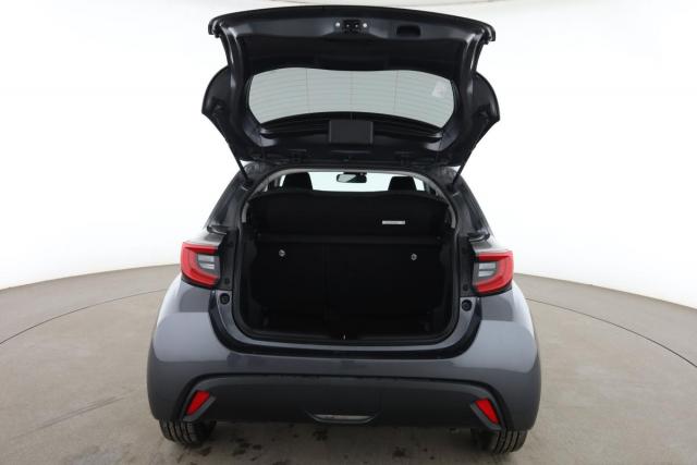 Toyota Yaris image 6