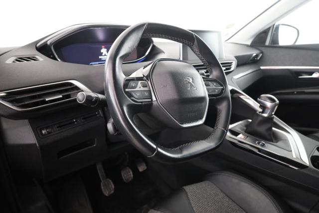 Peugeot 3008 image 9