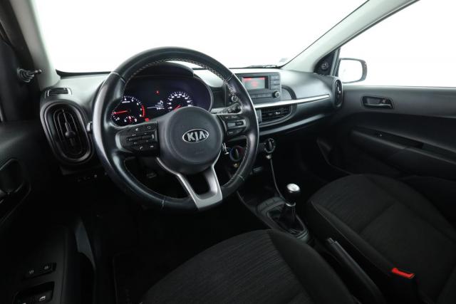Kia Picanto image 9