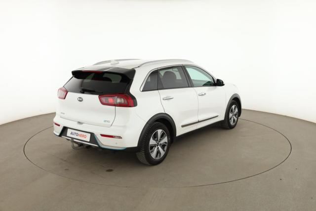 Kia Niro image 1