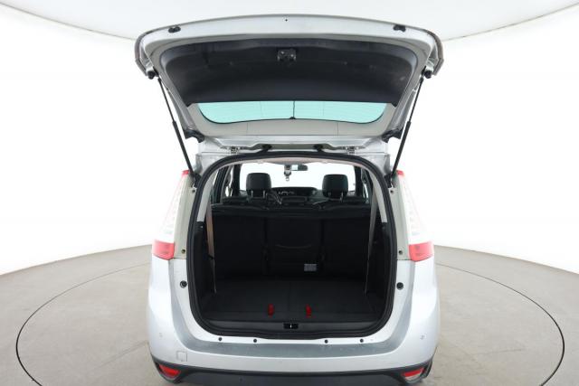 Renault Grand Scénic image 8
