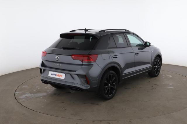 Volkswagen T-Roc image 2