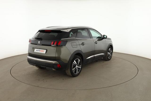 Peugeot 3008 image 3