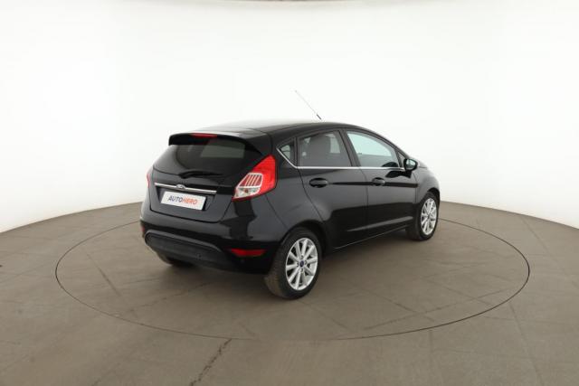 Ford Fiesta image 9