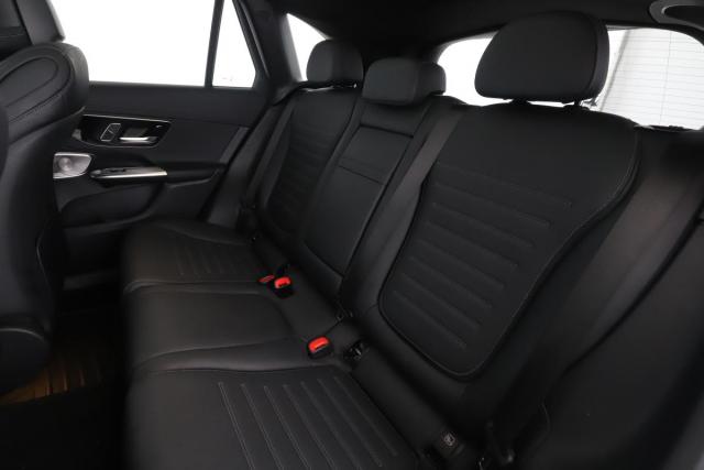 Mercedes Benz Glc image 2