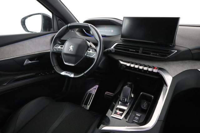 Peugeot 5008 image 8