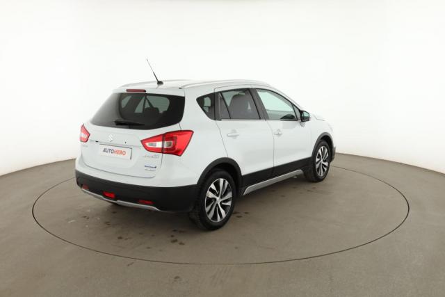 Suzuki Sx4 S-Cross image 3