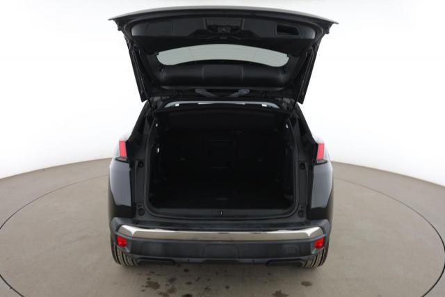 Peugeot 3008 image 3