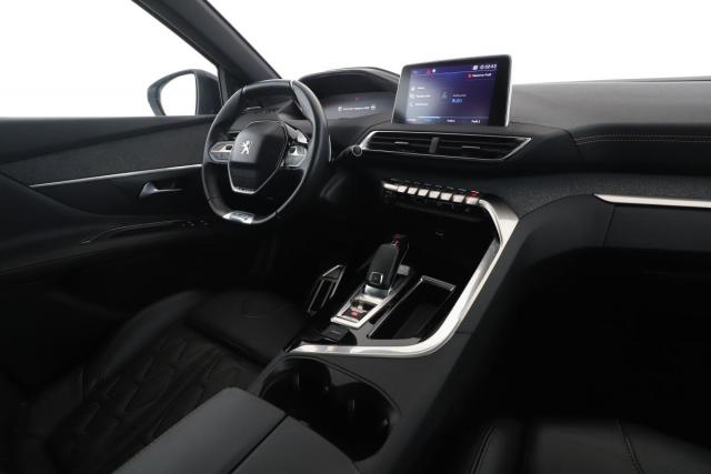 Peugeot 3008 image 3